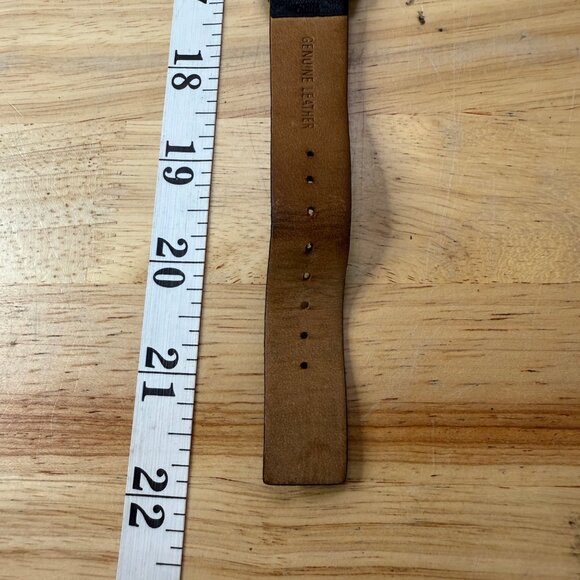 Kenneth Cole Mens Silver Watch With Black Leather Band Analog Date Display - Picture 12 of 12